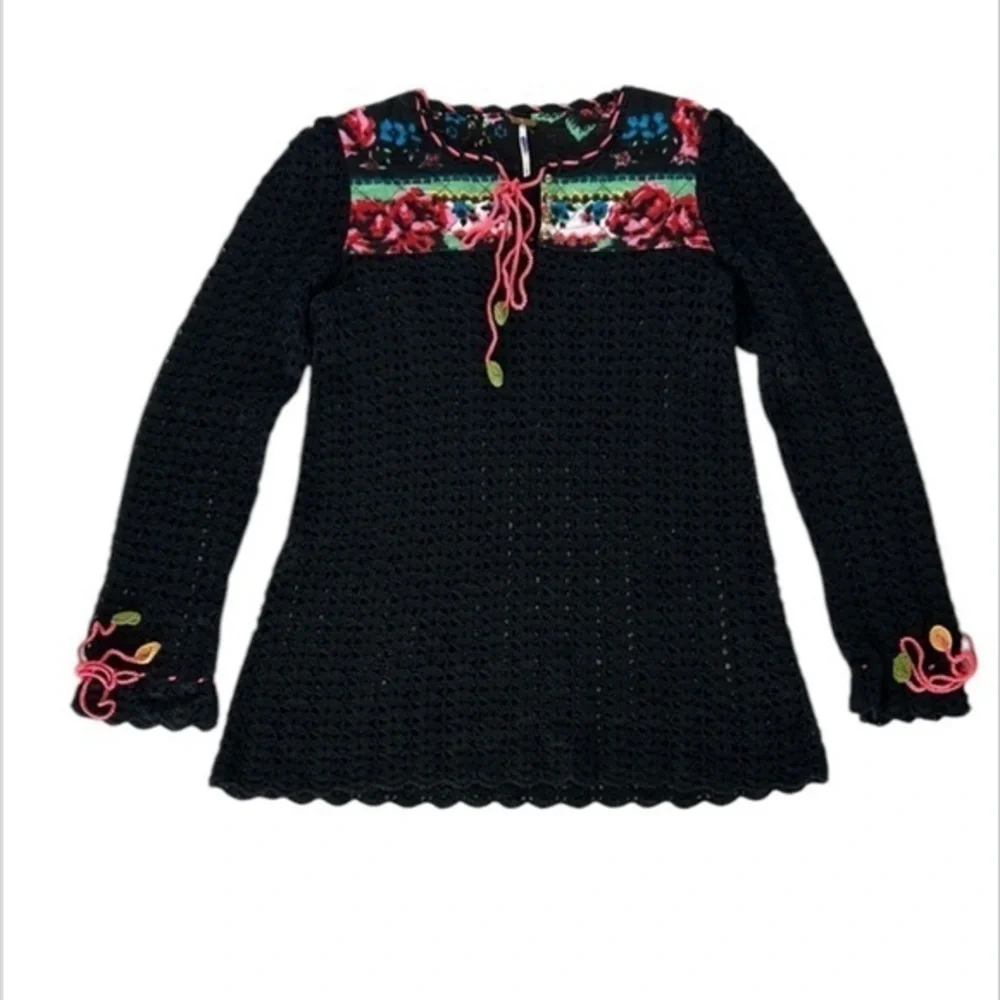 Free People quilted crochet floral sweater size small